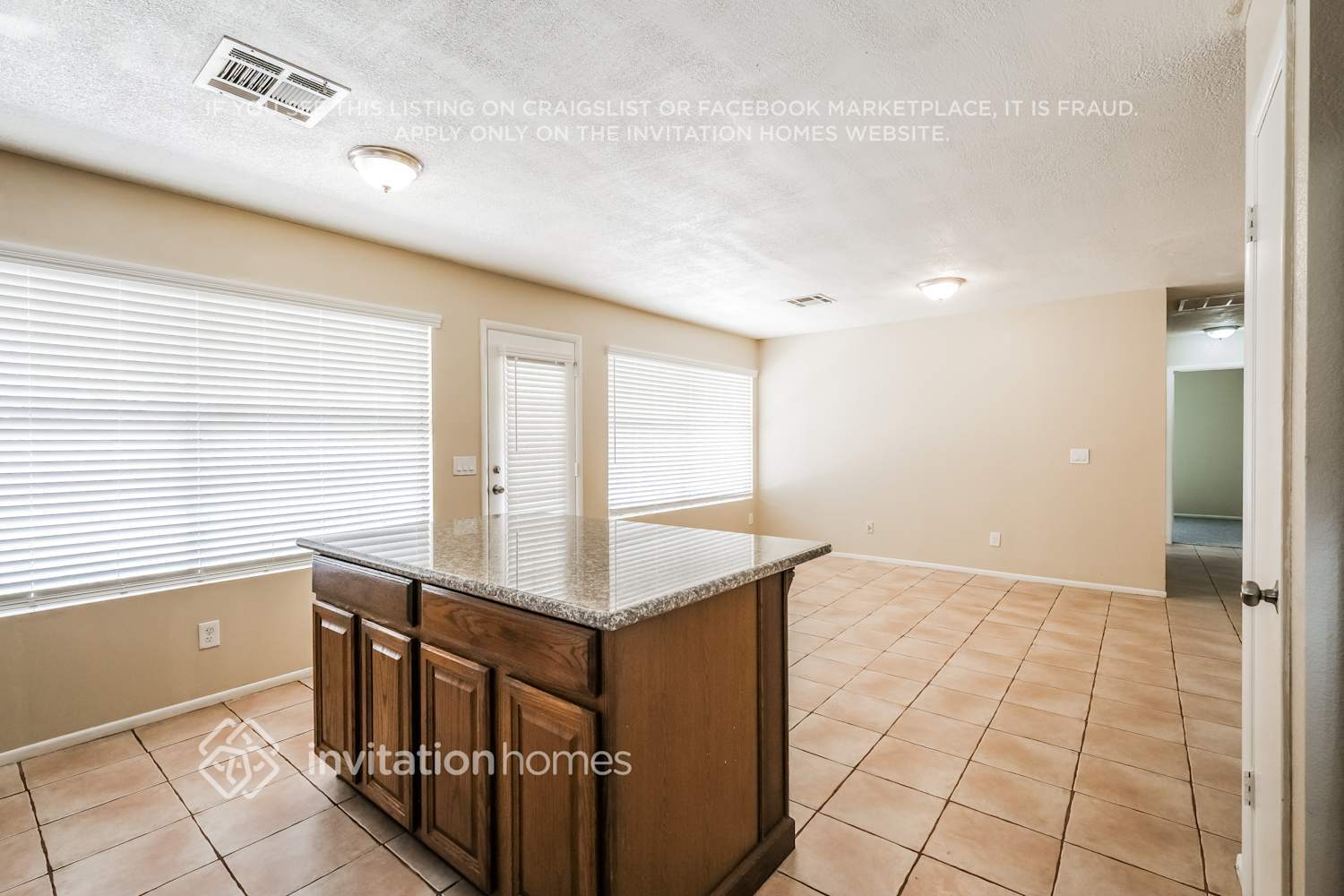 Building Photo - 7441 W Krall St