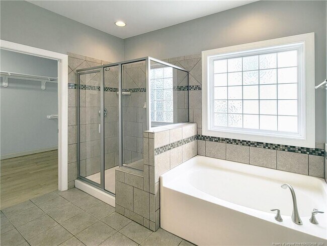 Building Photo - 414 Banagher Ln
