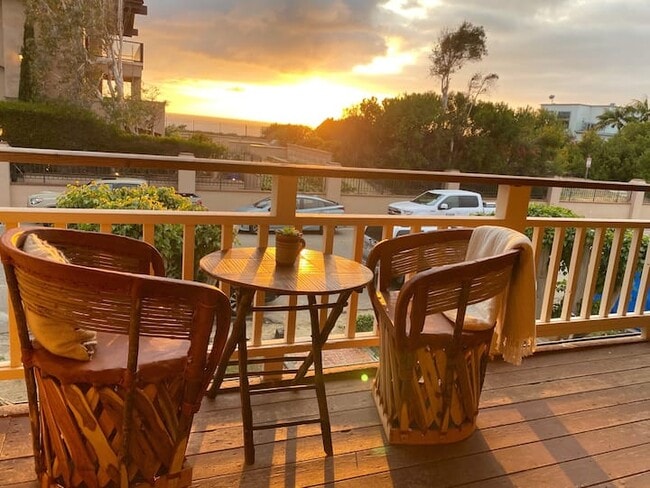 Building Photo - 837 4th St