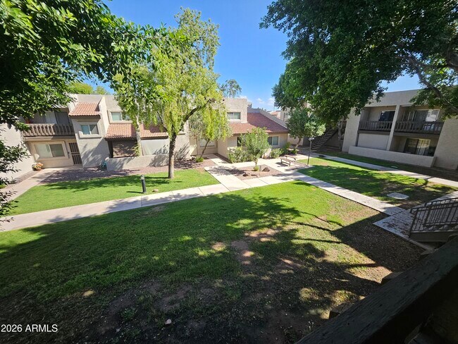 Building Photo - 520 N Stapley Dr