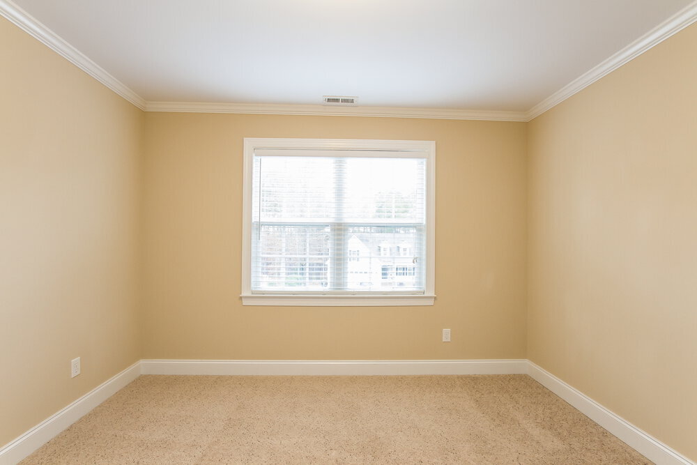 Building Photo - 221 Worthington Ct