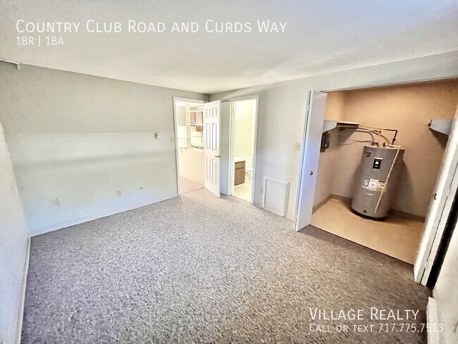 Building Photo - 613 Country Club Rd