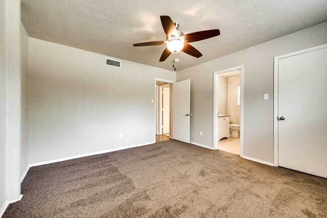 Building Photo - Watauga/North Richland Hills: $1925 3 bed ...
