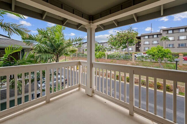 Building Photo - Makakilo  3 BD 2 BA w/ Garage