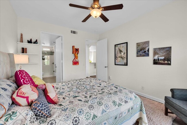 Building Photo - 67278 S Chimayo Dr