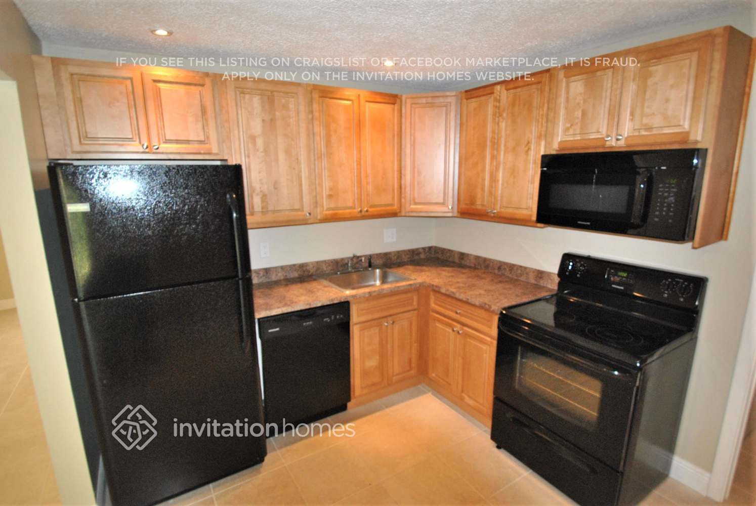 Building Photo - 19591 Colorado Cir