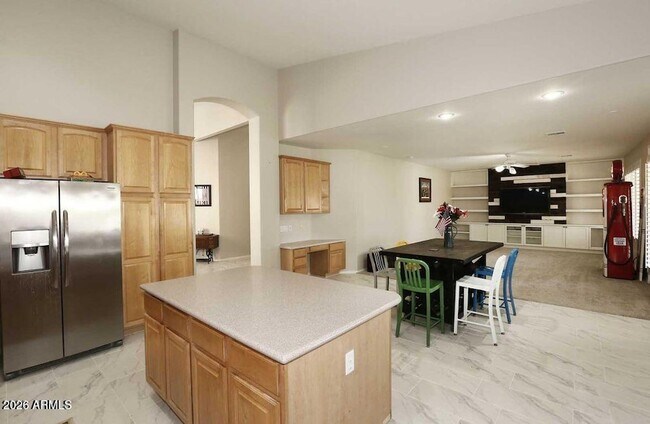 Building Photo - 15626 N 13th Ave