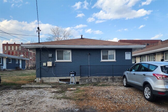 Building Photo - 4156 Folsom Ave