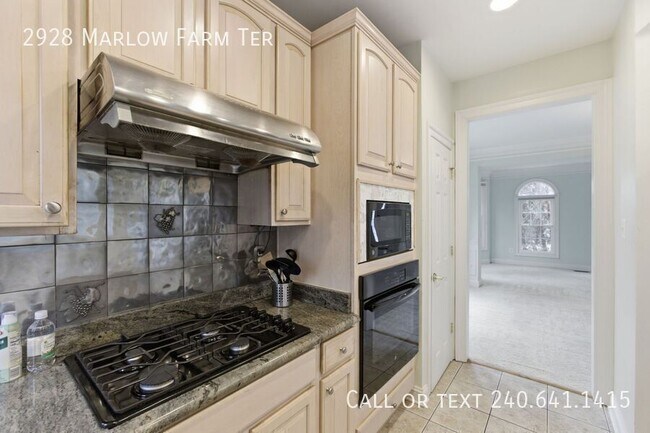 Building Photo - 2928 Marlow Farm Terrace