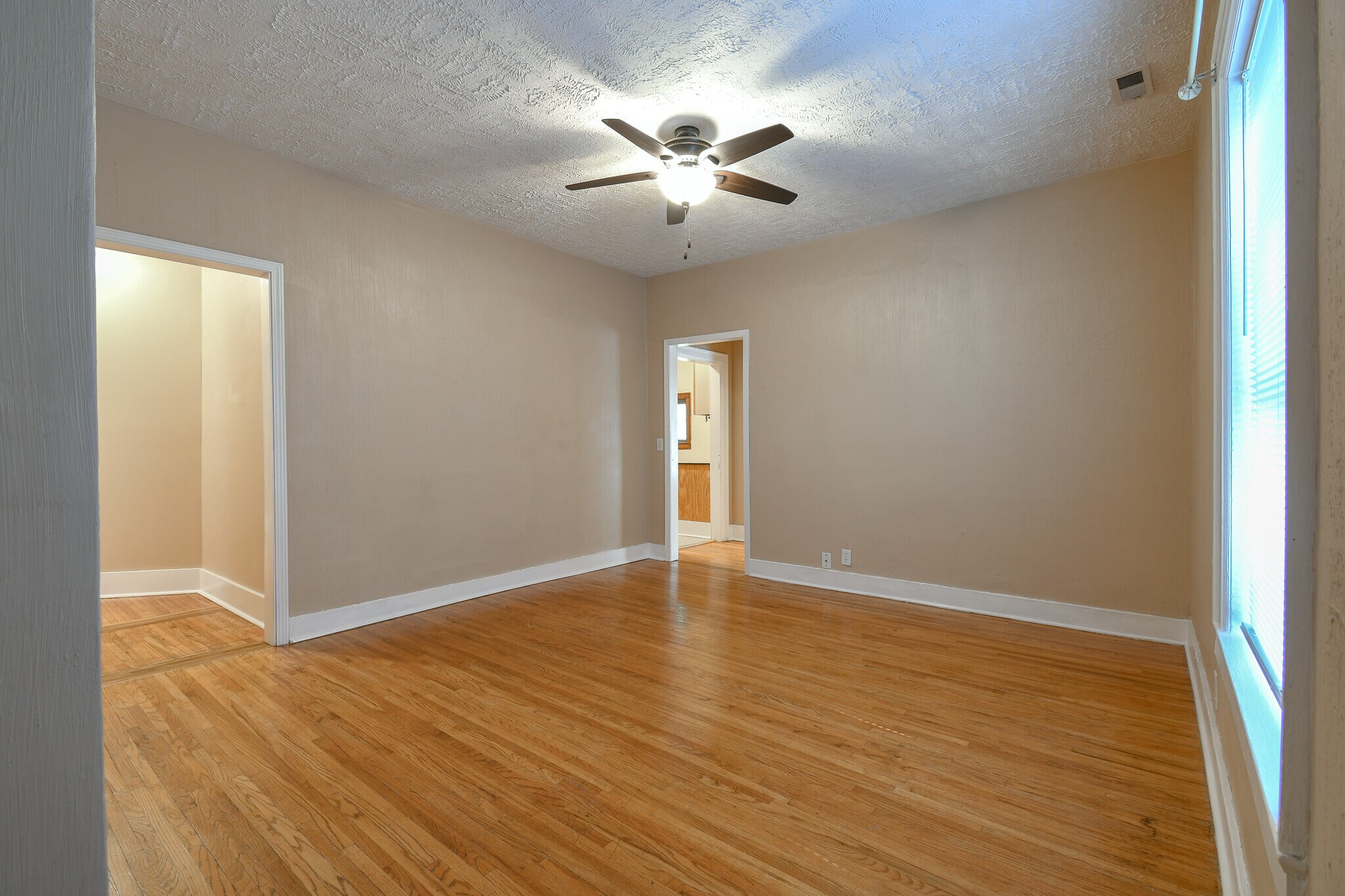 Building Photo - 1717 D St