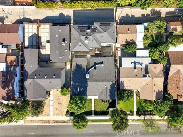 Building Photo - 11528 Balboa Blvd