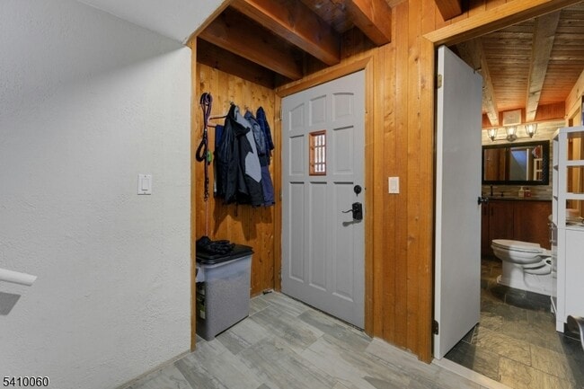 Building Photo - 142 N Passaic Ave