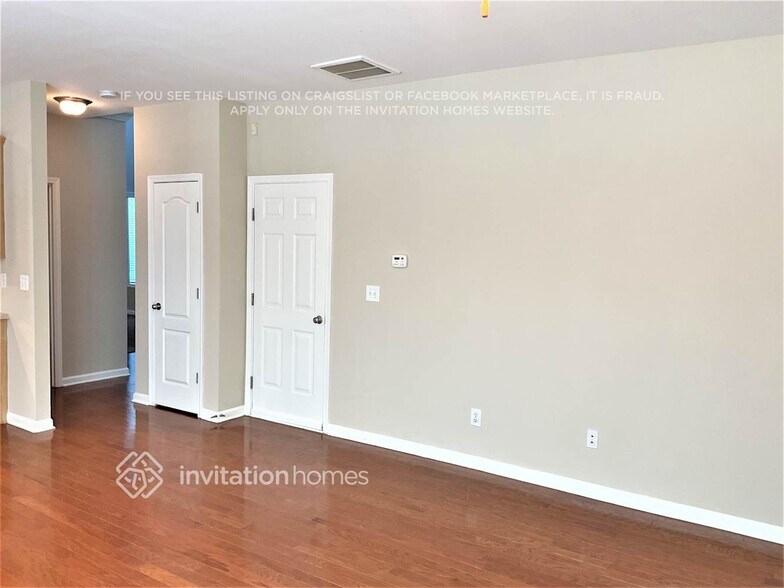 Building Photo - 1518 Bramlett Hill Dr SE