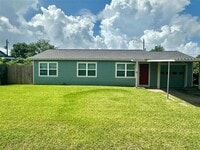 Building Photo - 2310 Kingsdale Dr