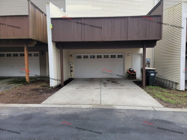 Building Photo - STATUS: AVAILABLE | R256 | $2500