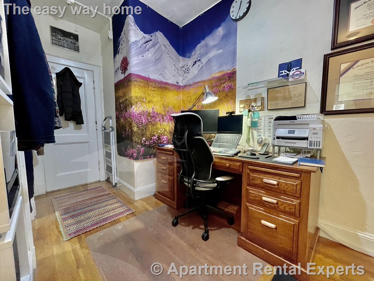 Building Photo - 73 Martin St