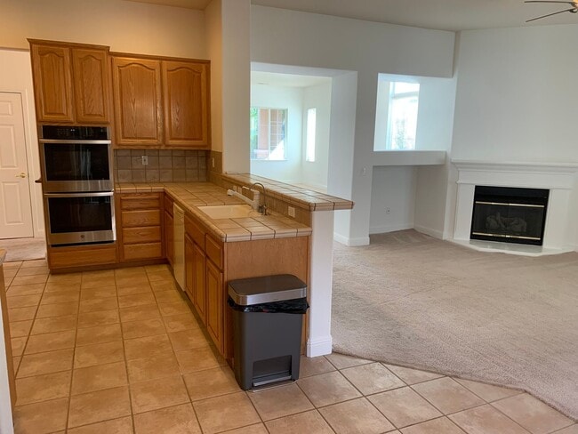 Building Photo - Beautiful Brentwood Summerset 4 Home (55+ living) - 2 Bedroom, 2 Bath