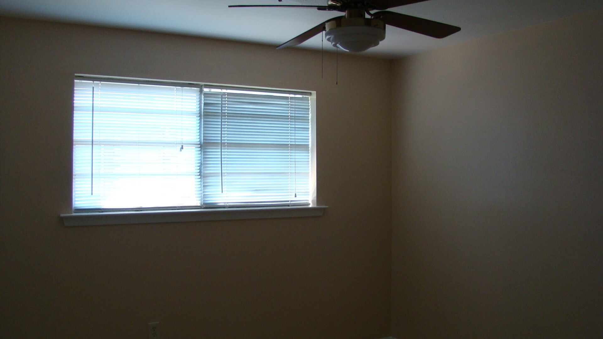 Building Photo - 6510 Park Manor Dr