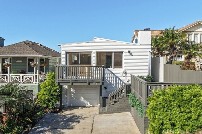 Building Photo - 170 McAulay Pl