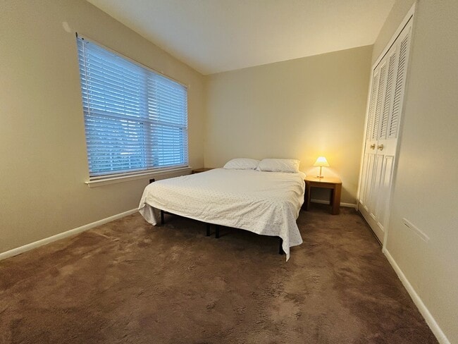 Building Photo - 3888 Chancery Ln