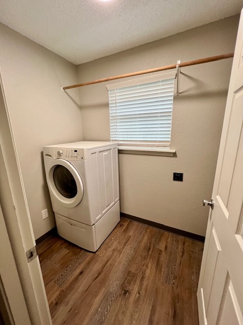 Building Photo - 4006 Watkins Ave