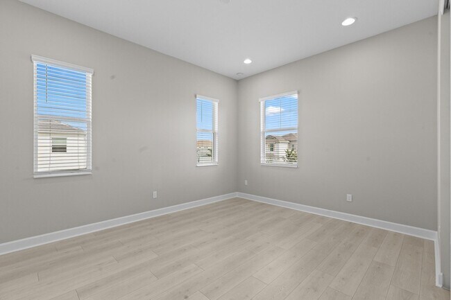 Building Photo - 5715 Bristlecone Cmns