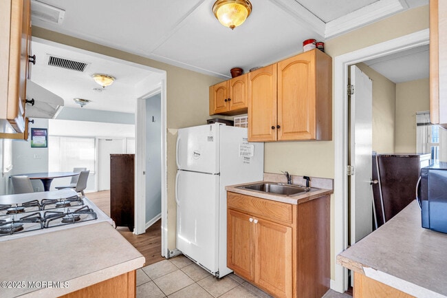 Building Photo - 549 Brielle Rd