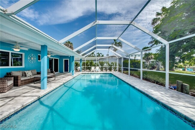 Building Photo - 5325 Mikado Ct
