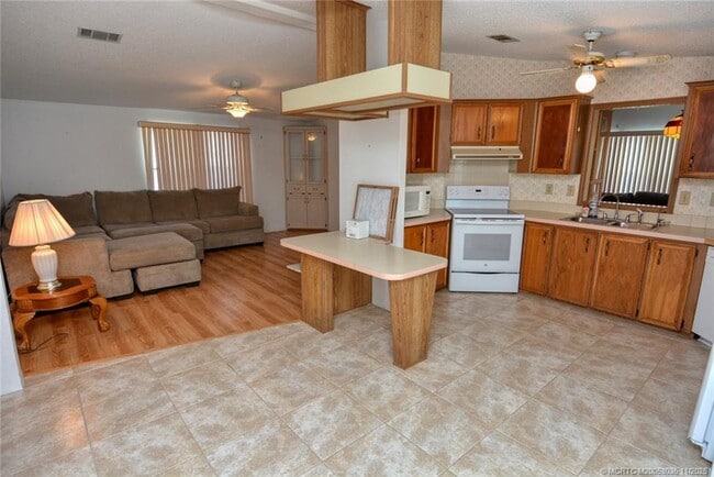 Building Photo - 3107 Columbrina Cir