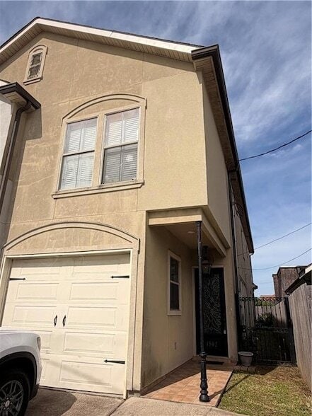 Building Photo - 1502 Orpheum Ave