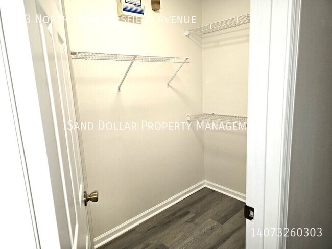 Building Photo - 143 N Weathersfield Ave