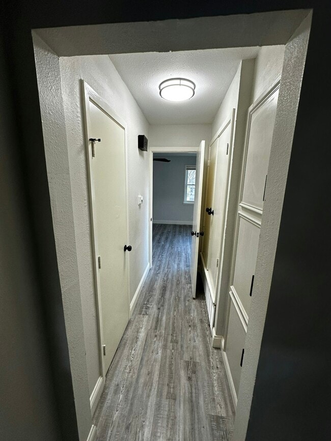 Building Photo - 415 N 19th St