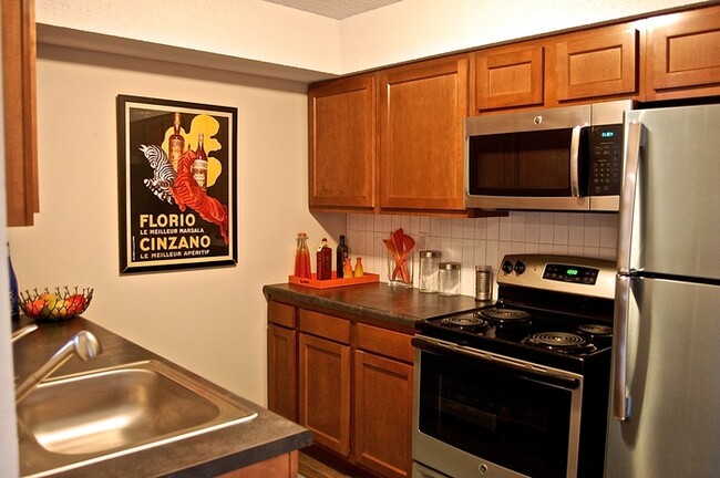 Building Photo - Beautifully Renovated Apartment | The Arabell