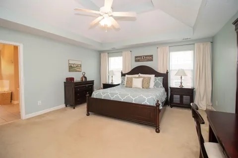 Building Photo - 241 Bainbridge Dr