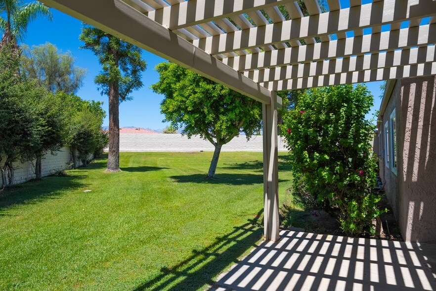 Building Photo - 74755 San Cristoval Cir