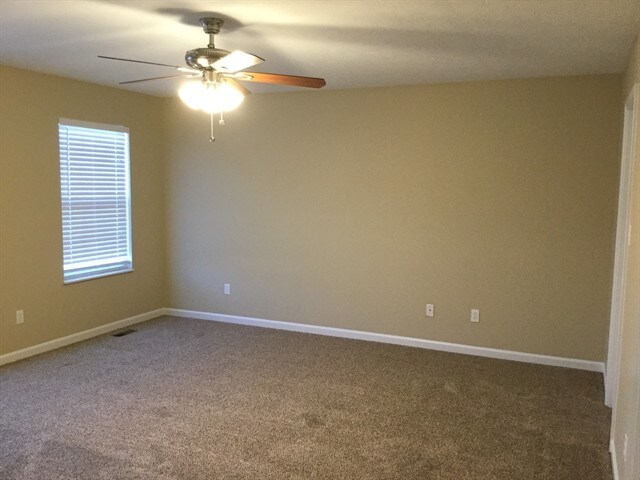 Building Photo - 7801 Beechtree Ln