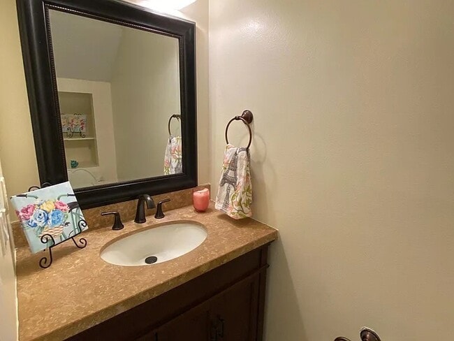 Building Photo - 612 Casa Park K Ct