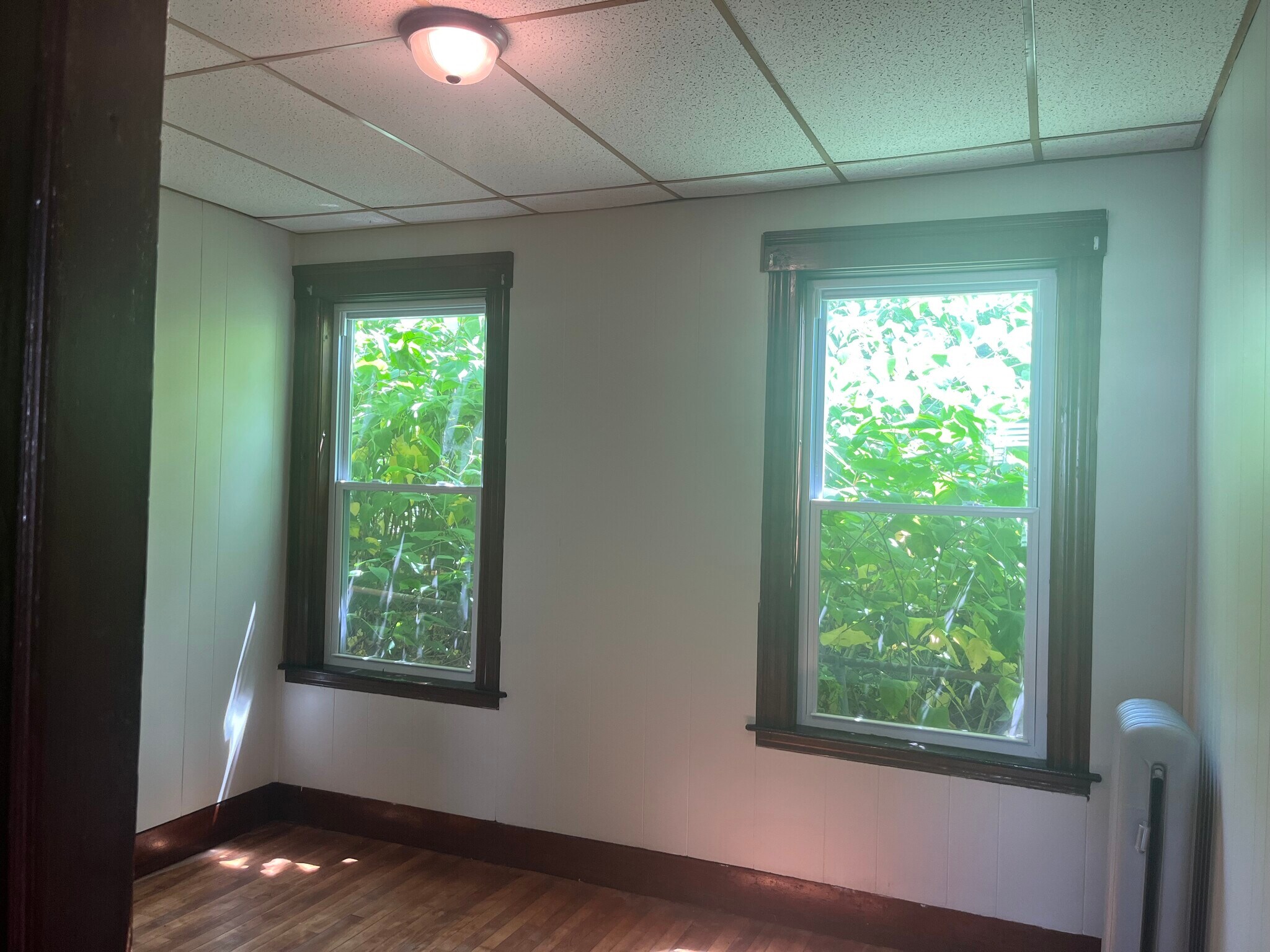 Building Photo - 37 Columbia St