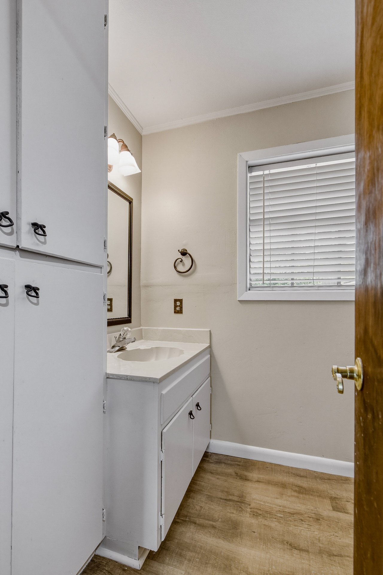 Building Photo - 103 Pecan Bayou Dr