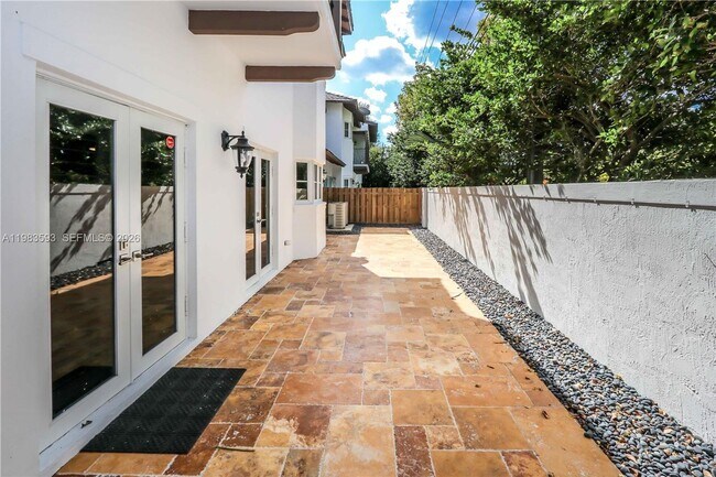 Building Photo - 11064 SW 79th Path