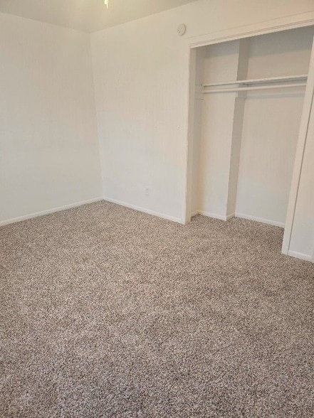 Building Photo - 600 Hilliard St