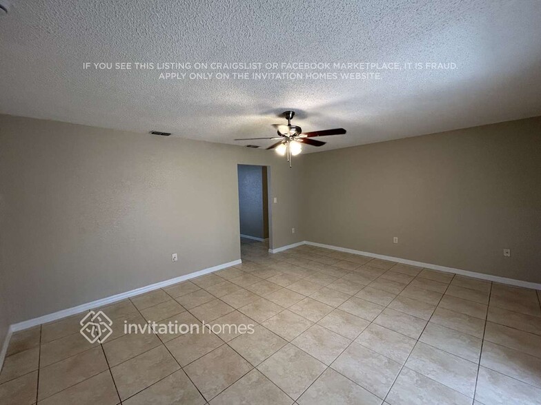 Building Photo - 6101 Waterman Ln