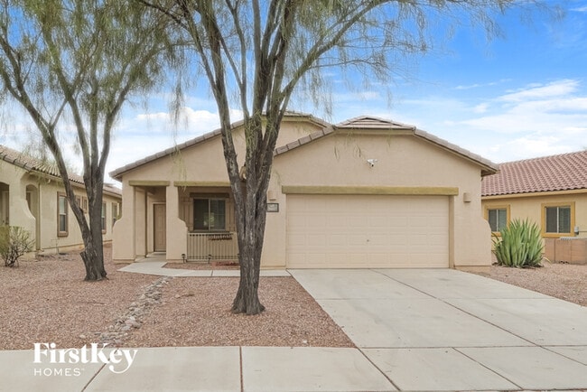 Primary Photo - 9657 N Deimos Dr