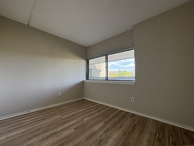 Building Photo - 85 Viscount Dr