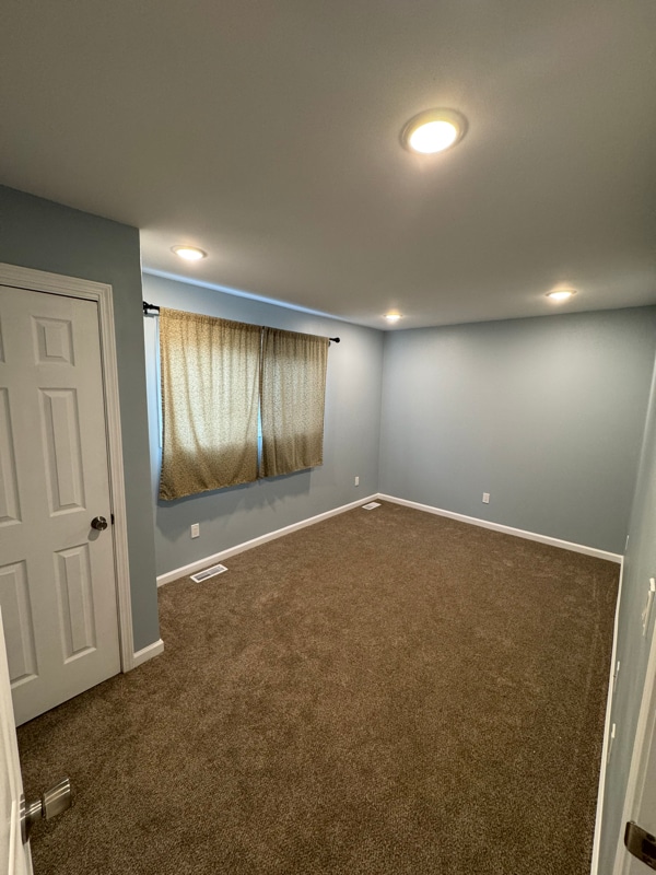 Building Photo - 1838 Phillips Ave