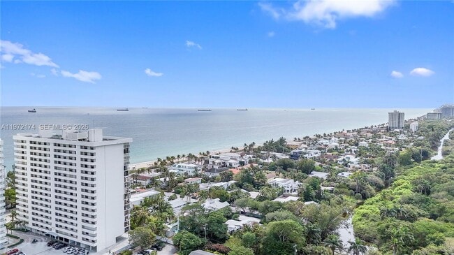 Building Photo - 1901 N Ocean Blvd