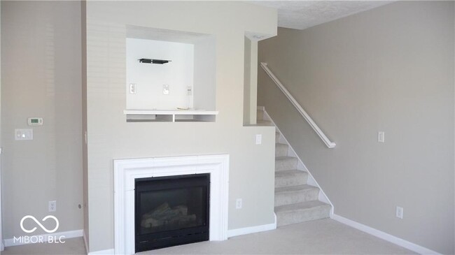 Building Photo - 13499 Molique Blvd
