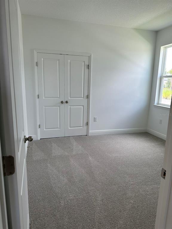 Building Photo - 19044 Blueleaf St