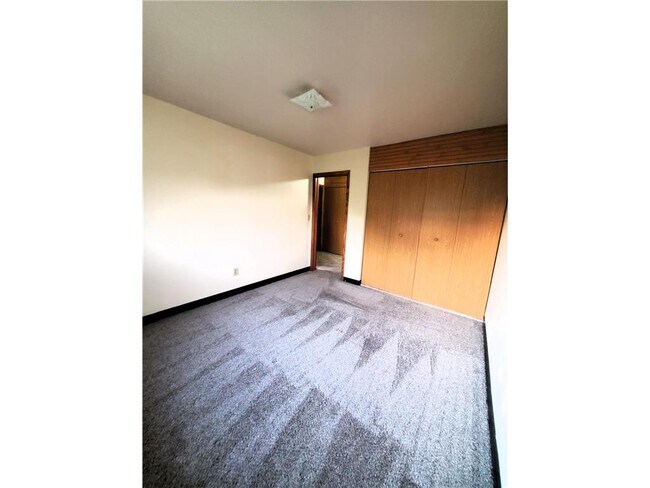 Building Photo - 122 Spring St