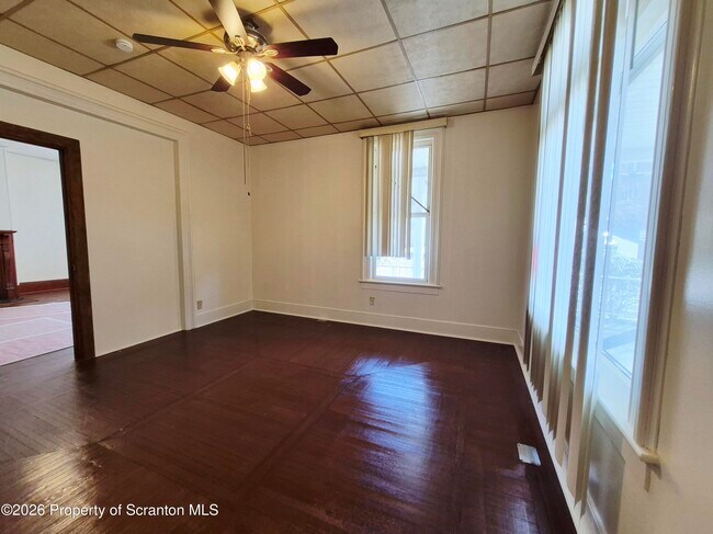 Building Photo - 109 Salem Ave